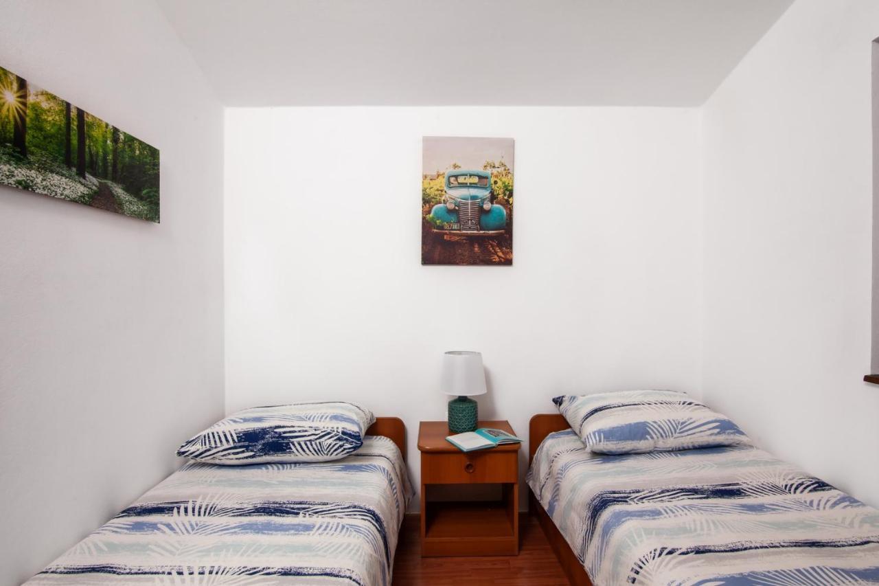 Apartman Tanja Fazana Ngoại thất bức ảnh