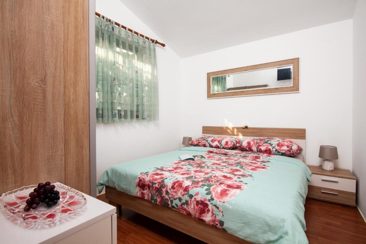 Apartman Tanja Fazana Ngoại thất bức ảnh